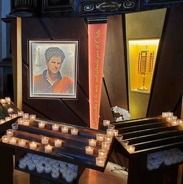 Reliquie Carlo Acutis in San Rufino Assis